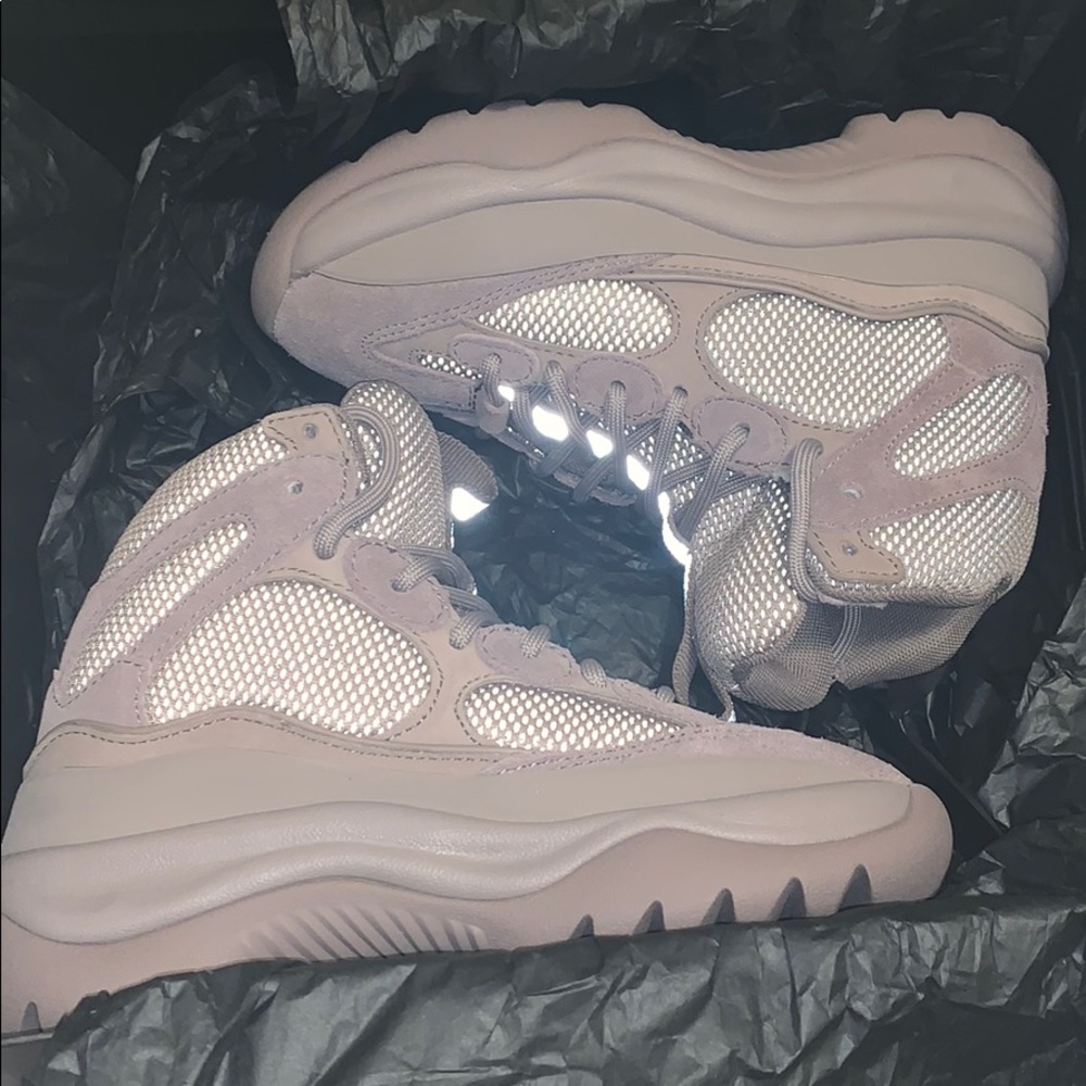 YEEZY Season 7 Desert Boot in CINDER